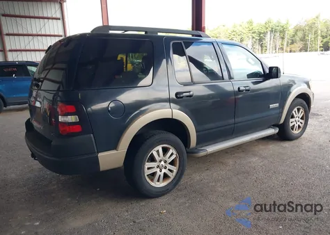 2008 Ford Explorer Eddie Bauer z USA, uszkodzony, nr VIN 1FMEU74E38UA33342